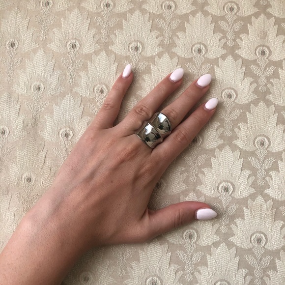 Silver Ring - Picture 5 of 5